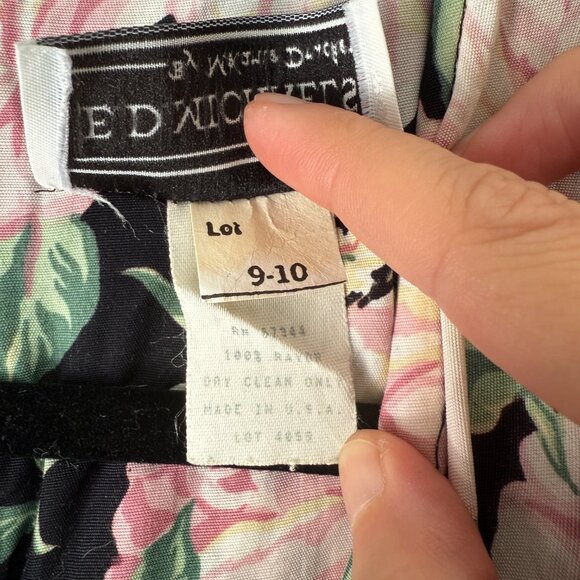 Vintage 90s Black and Pink Floral Midi Girly Church Dress | M-XL - Picture 7 of 16